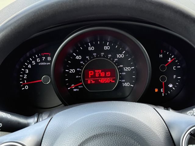 Used 2016 Kia Soul + FWD image 20