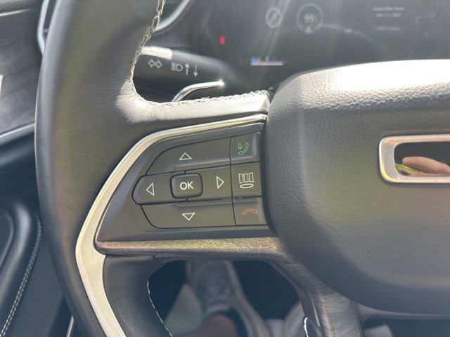Used 2021 Jeep Grand Cherokee L Limited image 21