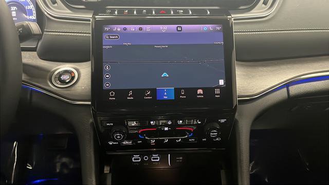 Used 2024 Jeep Grand Cherokee Overland image 22