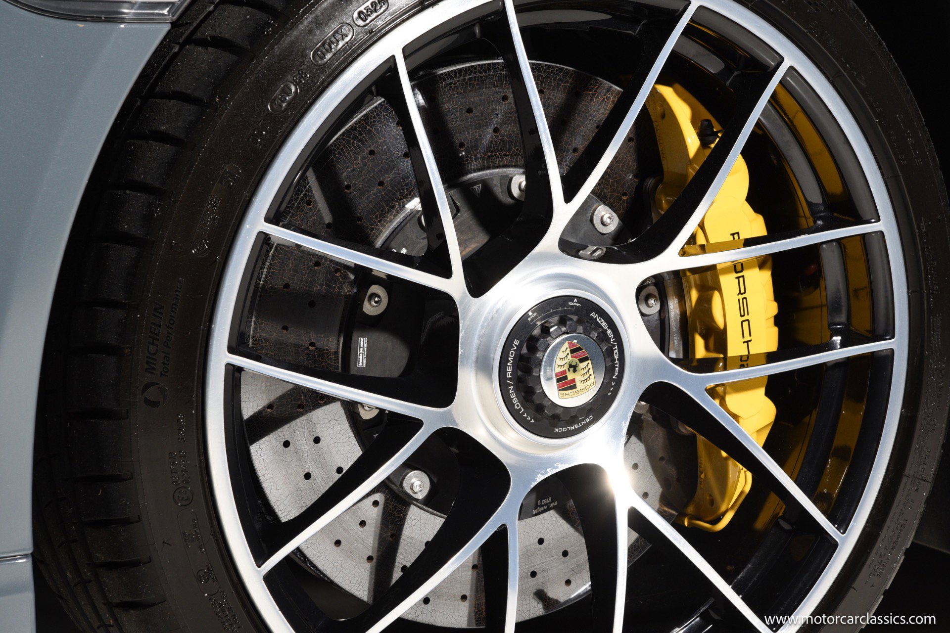 Used 2018 Porsche 911 Turbo S AWD/4WD image 21