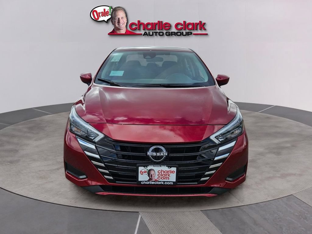 Used 2025 Nissan Versa SV w/ Trunk Package FWD image 9