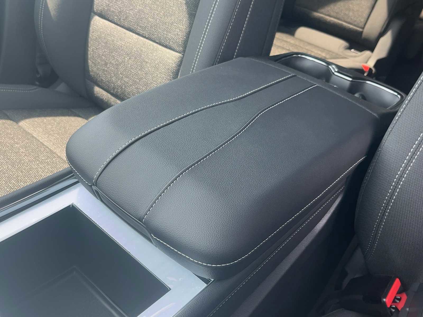 New 2026 Chevrolet Traverse LT FWD image 21