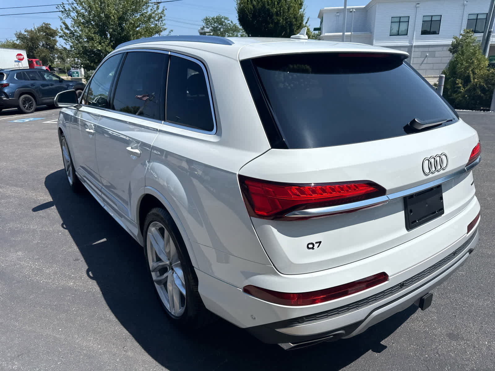 New 2025 Audi Q7 3.0T Premium Plus image 6