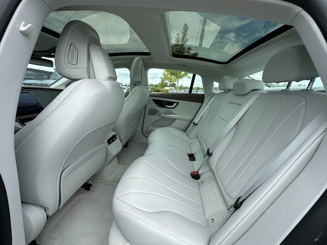 Used 2023 Mercedes-Benz EQE 350+ 4MATIC Sedan image 14