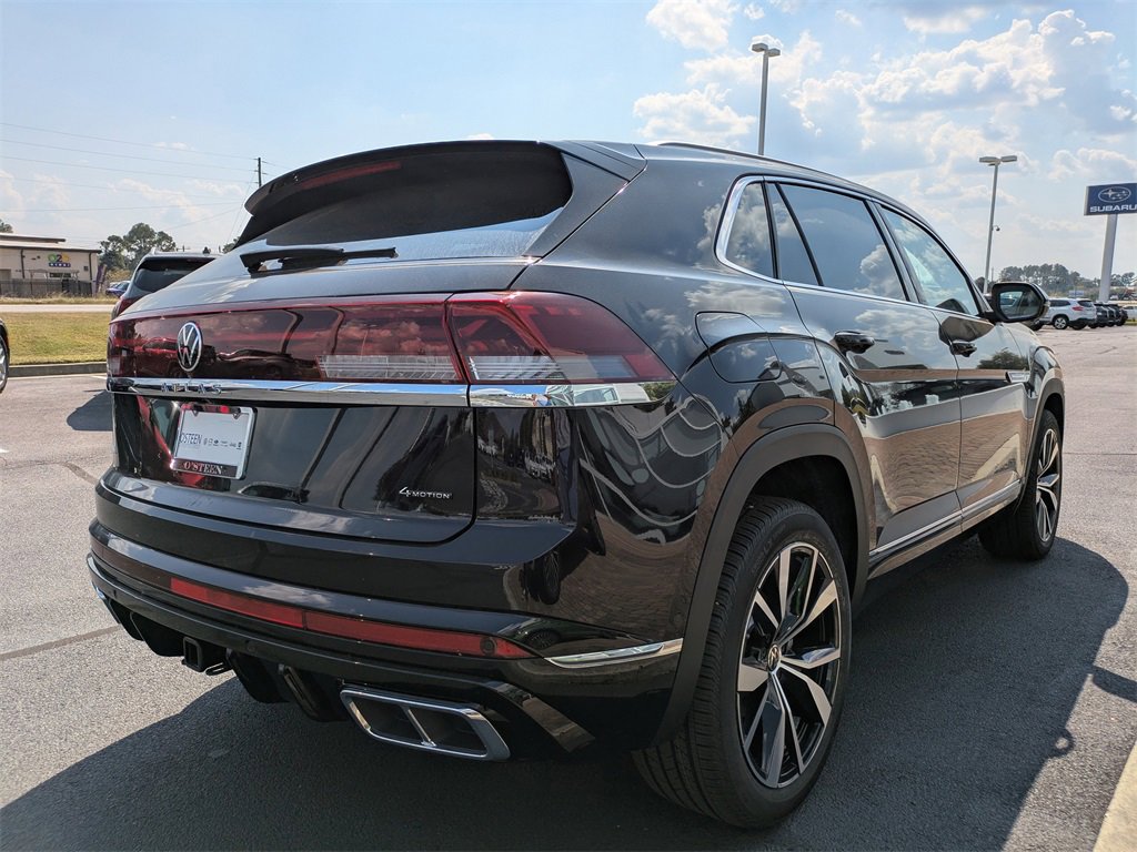 New 2026 Volkswagen Atlas Cross Sport SEL Premium R-Line image 5