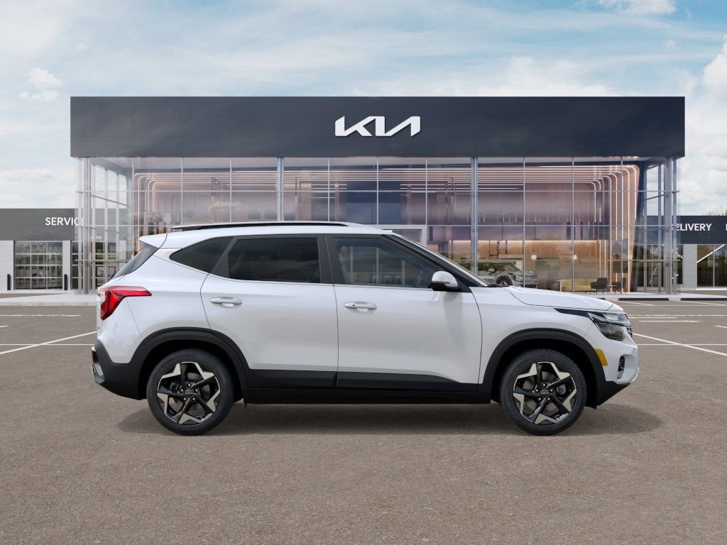 New 2026 Kia Seltos EX image 7
