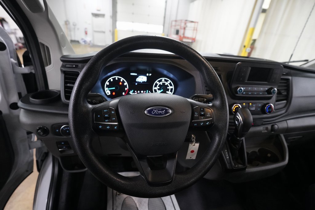 Used 2023 Ford Transit 250 Low Roof AWD w/ Exterior Upgrade Package image 4