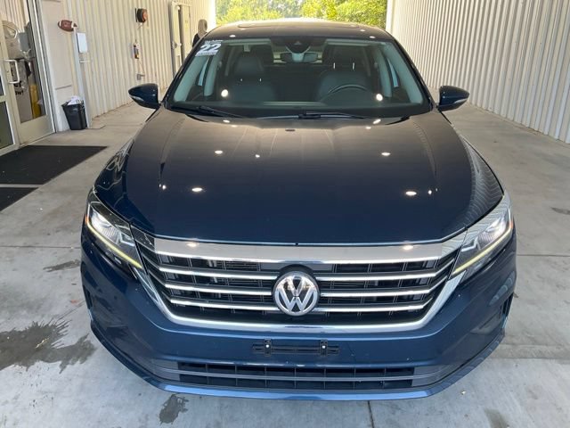 Used 2022 Volkswagen Passat 2.0T SE FWD image 25