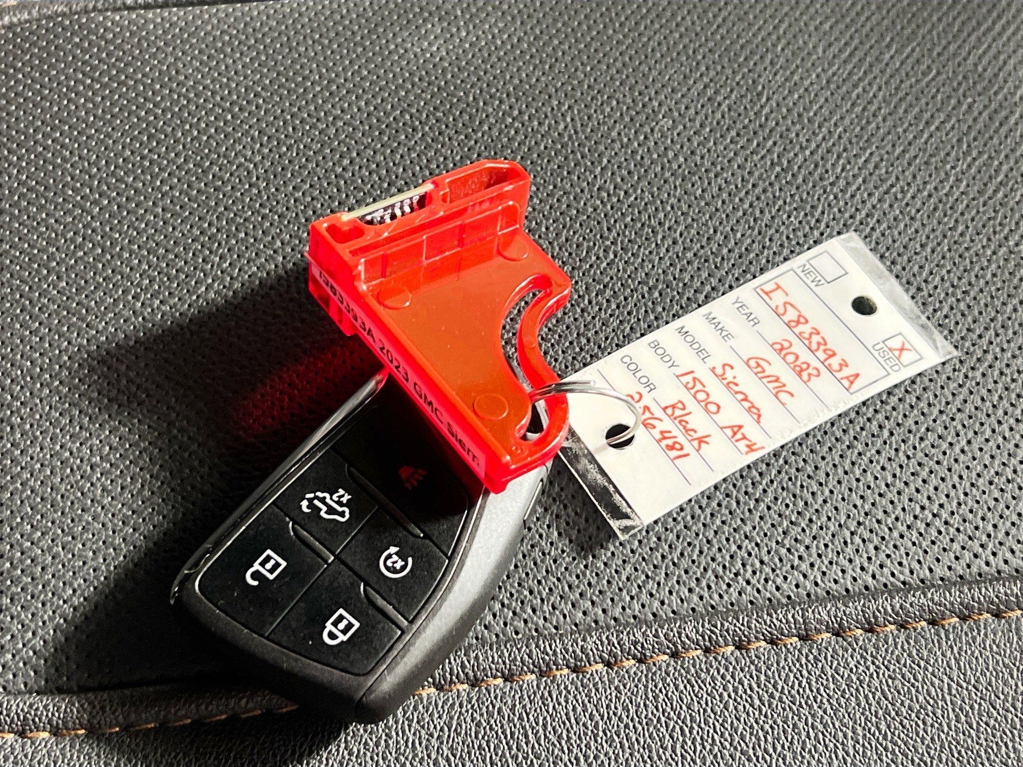 Used 2023 GMC Sierra 1500 AT4 w/ Technology Package image 35