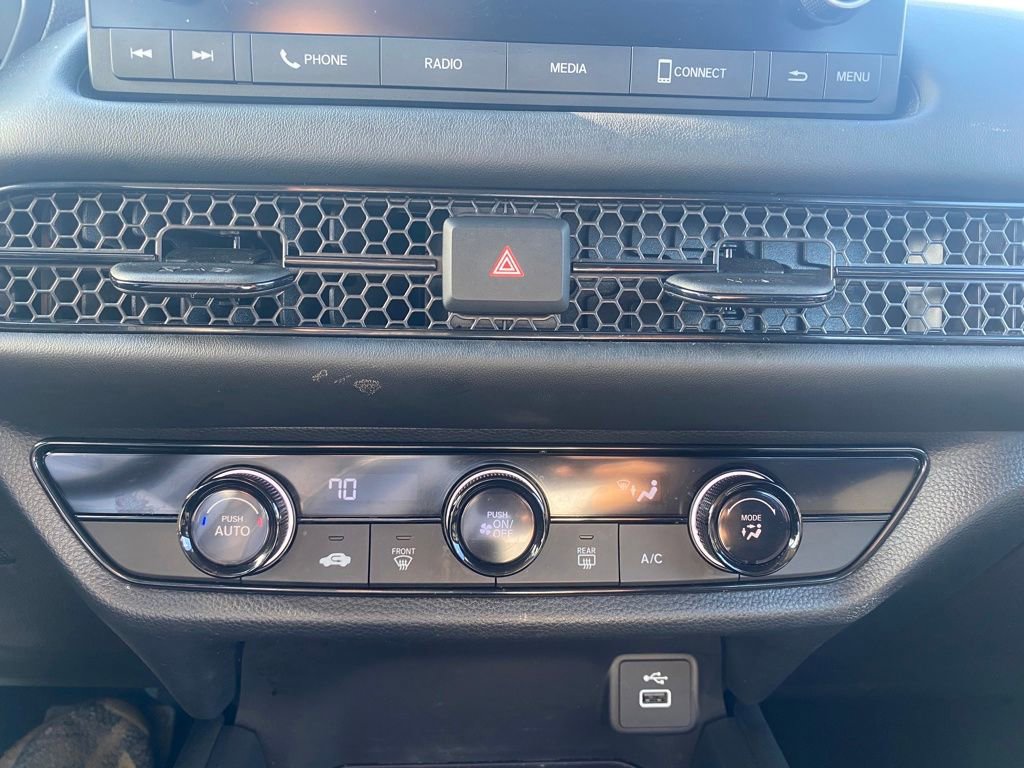 Used 2023 Honda HR-V LX image 14