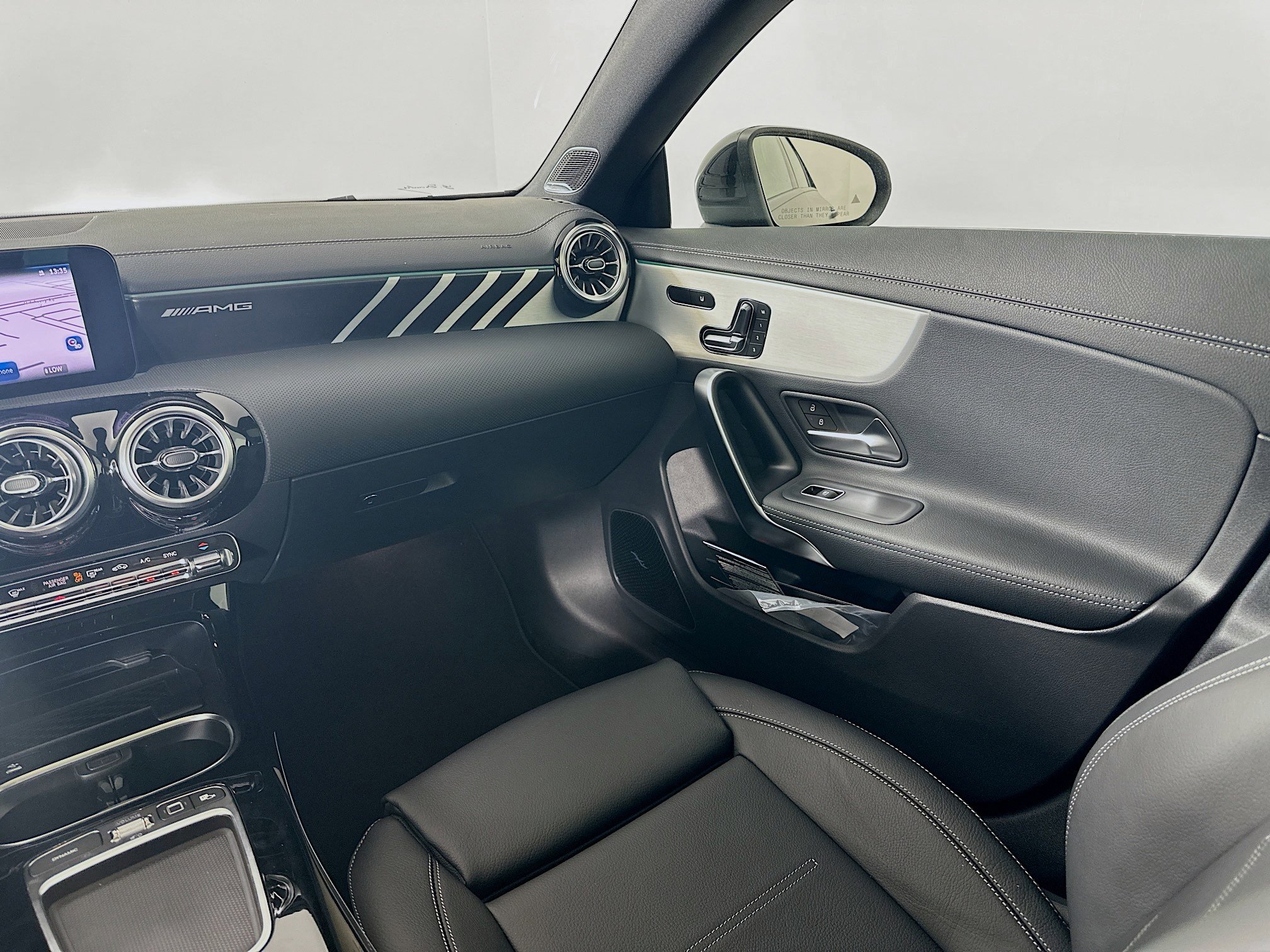 Certified 2026 Mercedes-Benz CLA 35 AMG CLA 35 AMG image 30