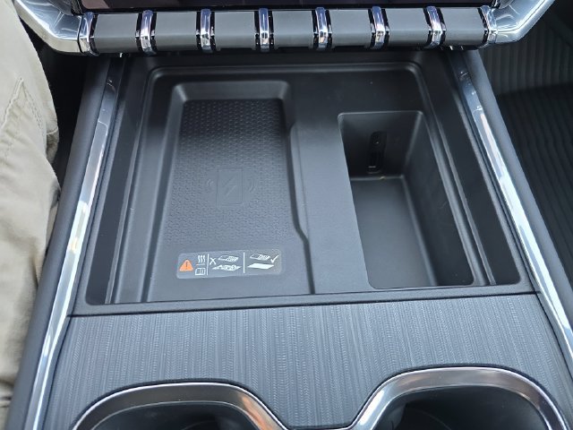 New 2027 GMC Acadia Elevation w/ Black Edition AWD/4WD image 20