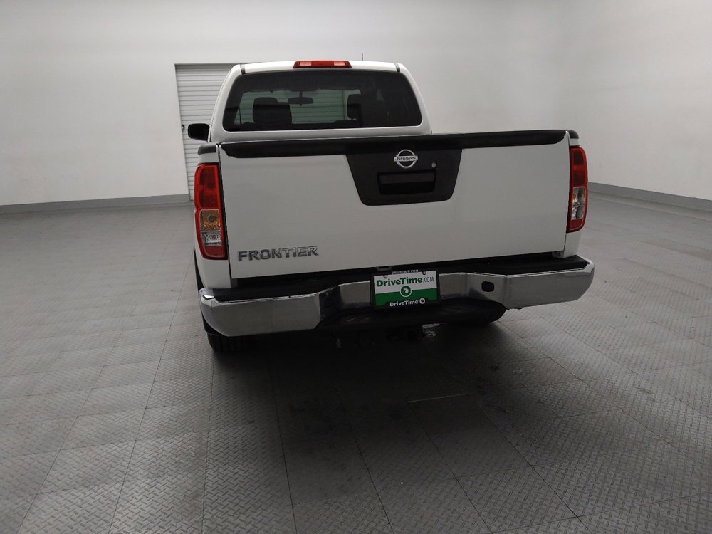 Used 2021 Nissan Frontier S w/ S Utility Package image 6