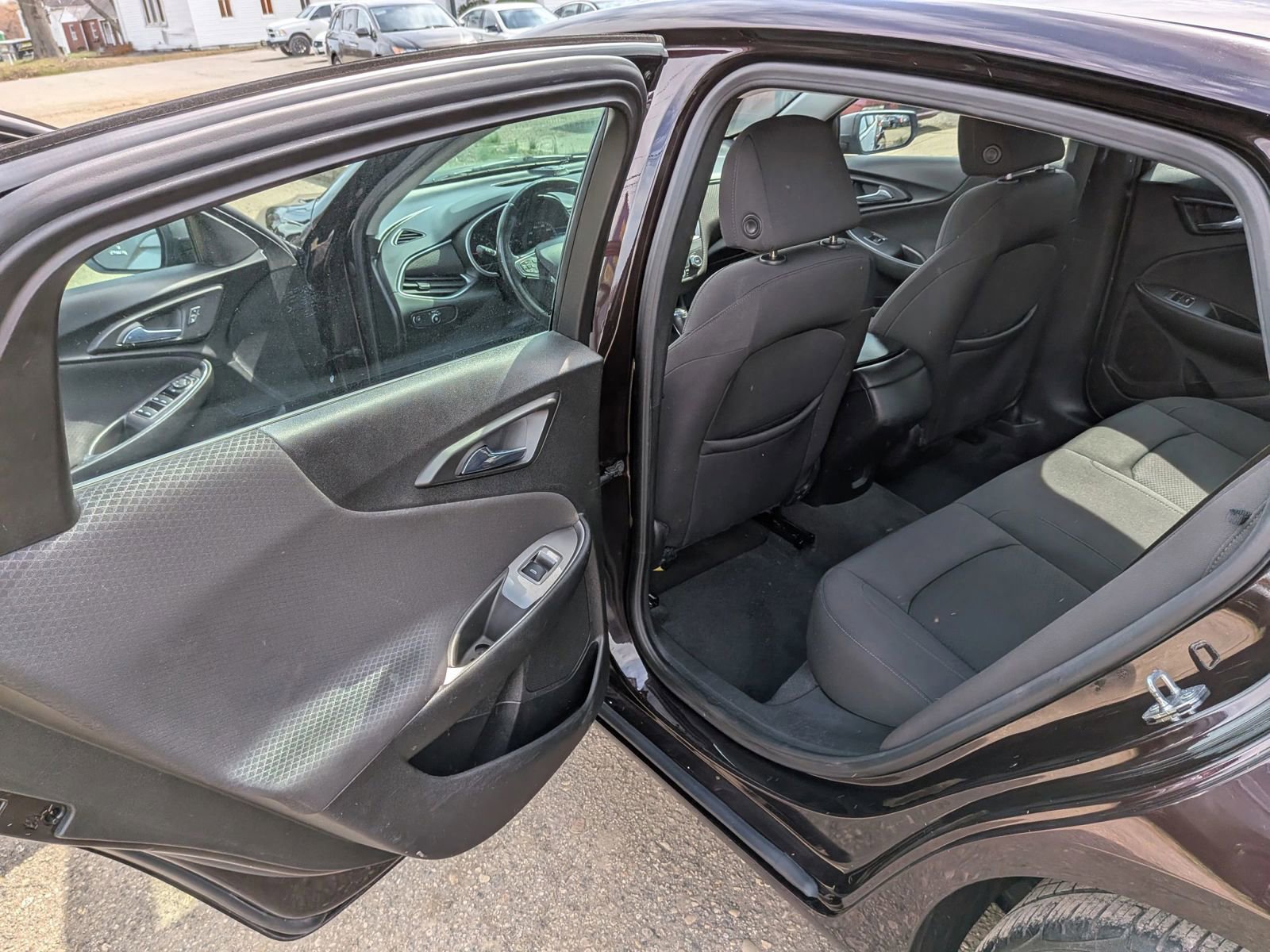 Used 2020 Chevrolet Malibu RS image 24