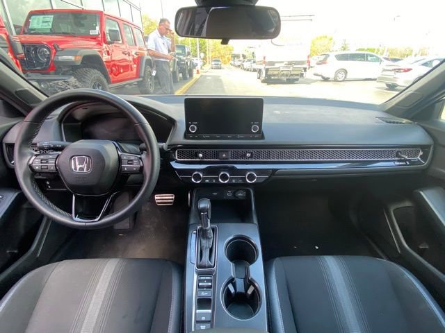Used 2023 Honda Civic Sport image 17
