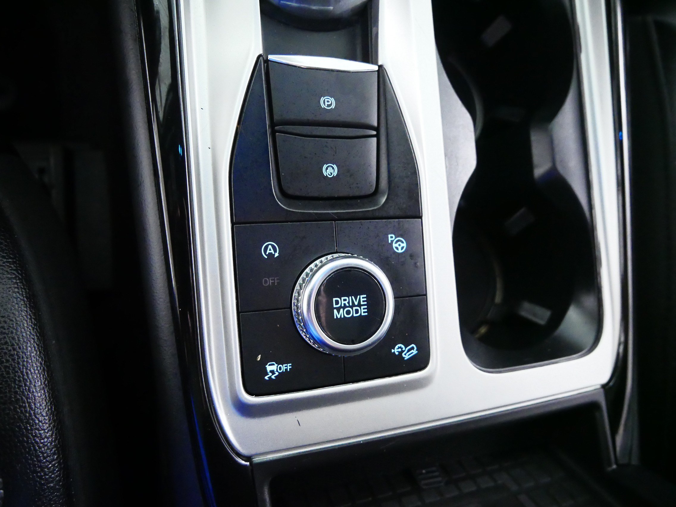 Used 2021 Ford Explorer ST w/ Equipment Group 401A AWD/4WD image 29