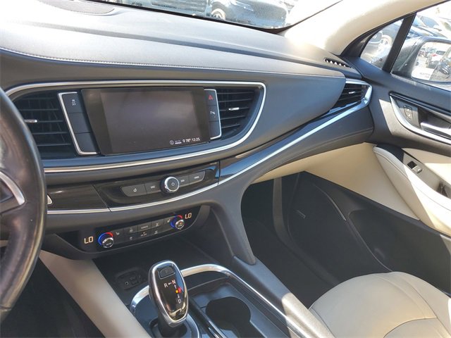 Used 2021 Buick Enclave Essence w/ Sound and Sites Package image 24