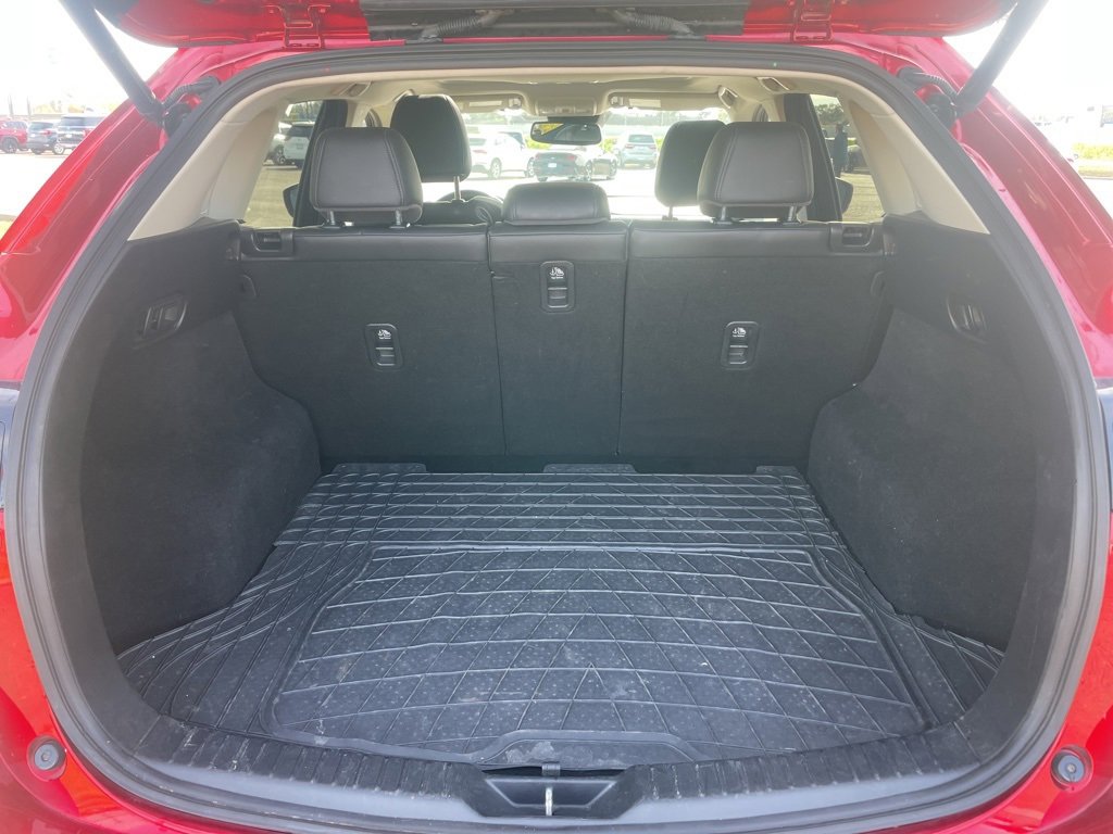 Used 2020 MAZDA CX-5 Touring image 13