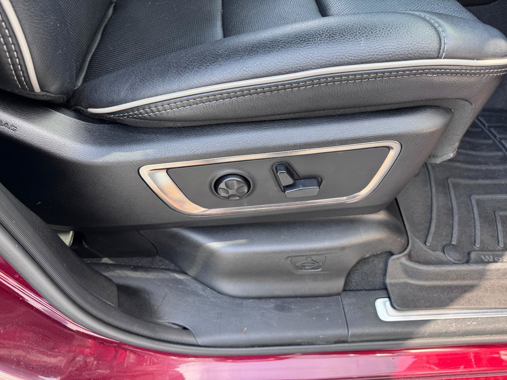 Used 2019 RAM 1500 Limited AWD/4WD image 18