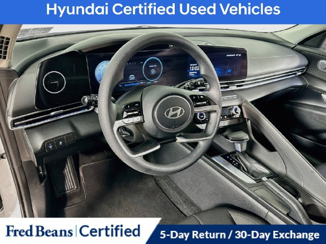 Certified 2024 Hyundai Elantra SEL FWD image 19