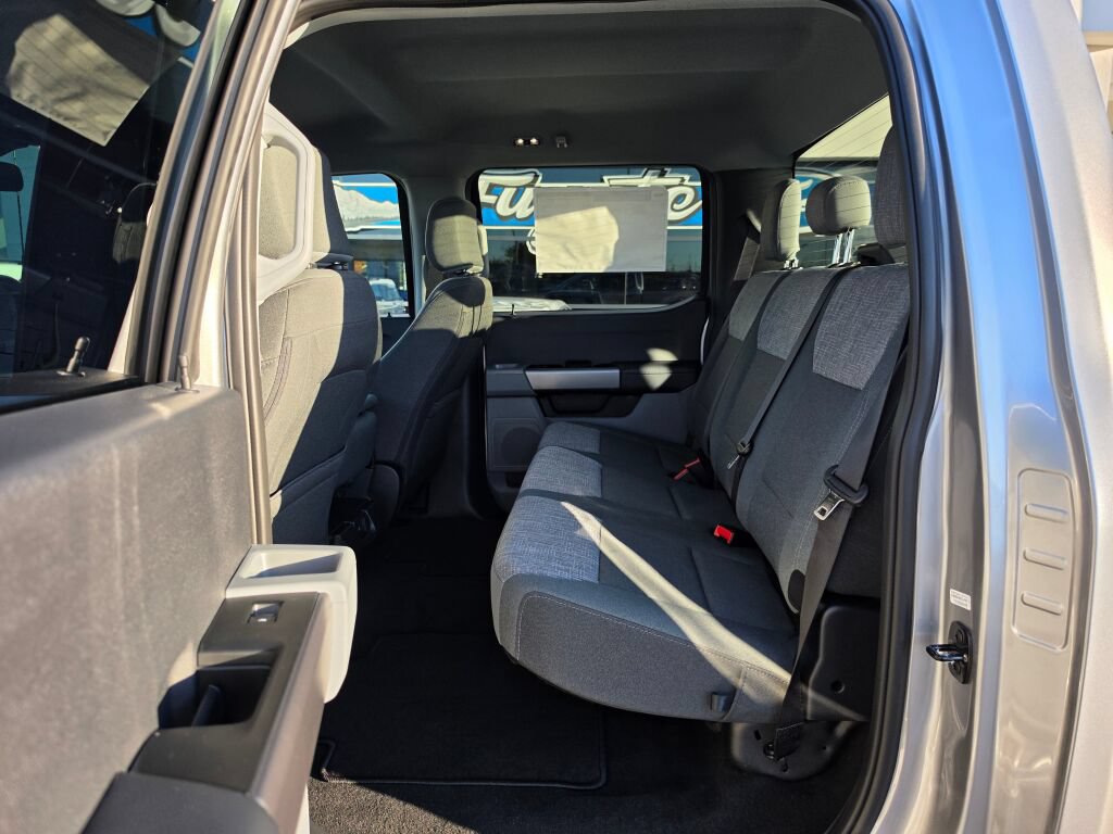 New 2027 Ford F250 XLT AWD/4WD image 9