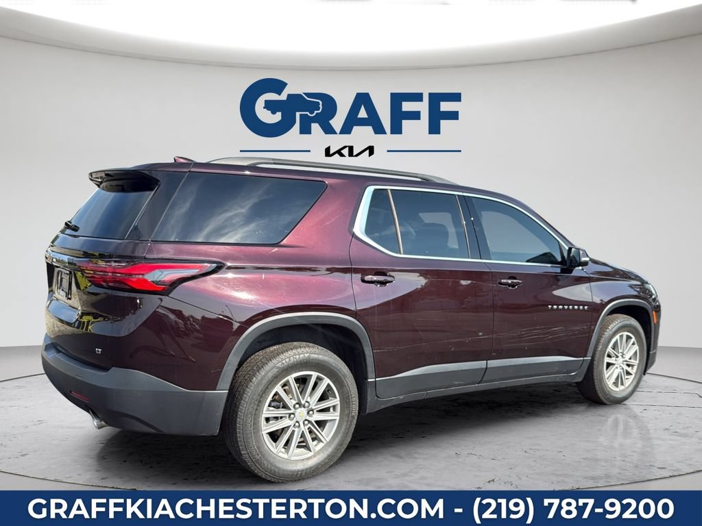 Used 2023 Chevrolet Traverse LT FWD image 15