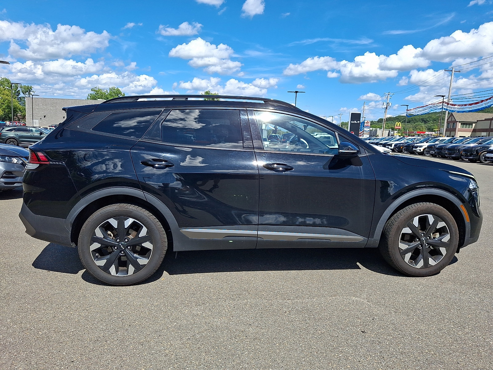 Used 2023 Kia Sportage X-Line w/ X-Line Premium Package AWD/4WD image 7