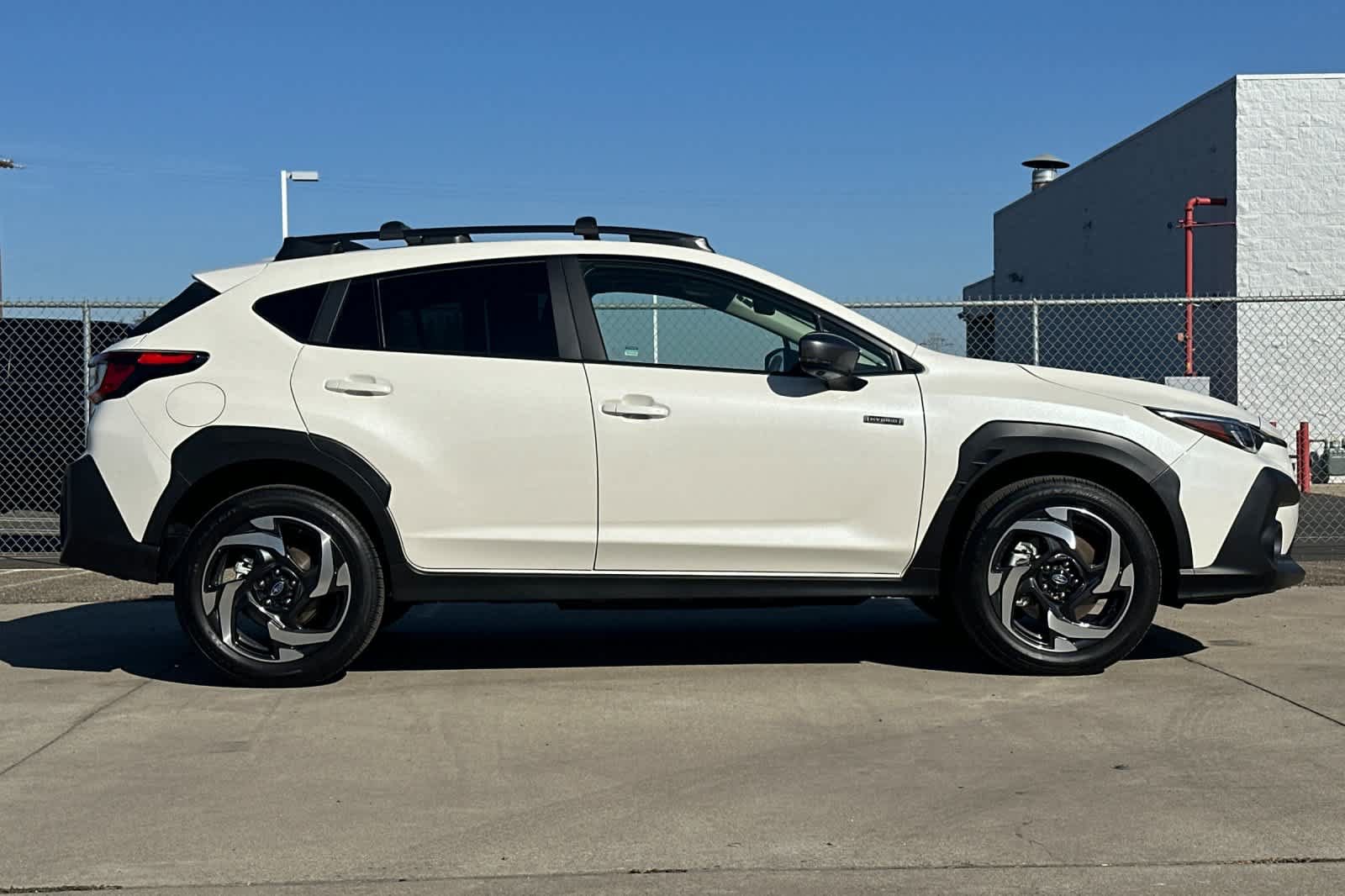 Used 2026 Subaru Crosstrek 2.5i Limited w/ Crosstrek Mirror Package AWD/4WD image 2