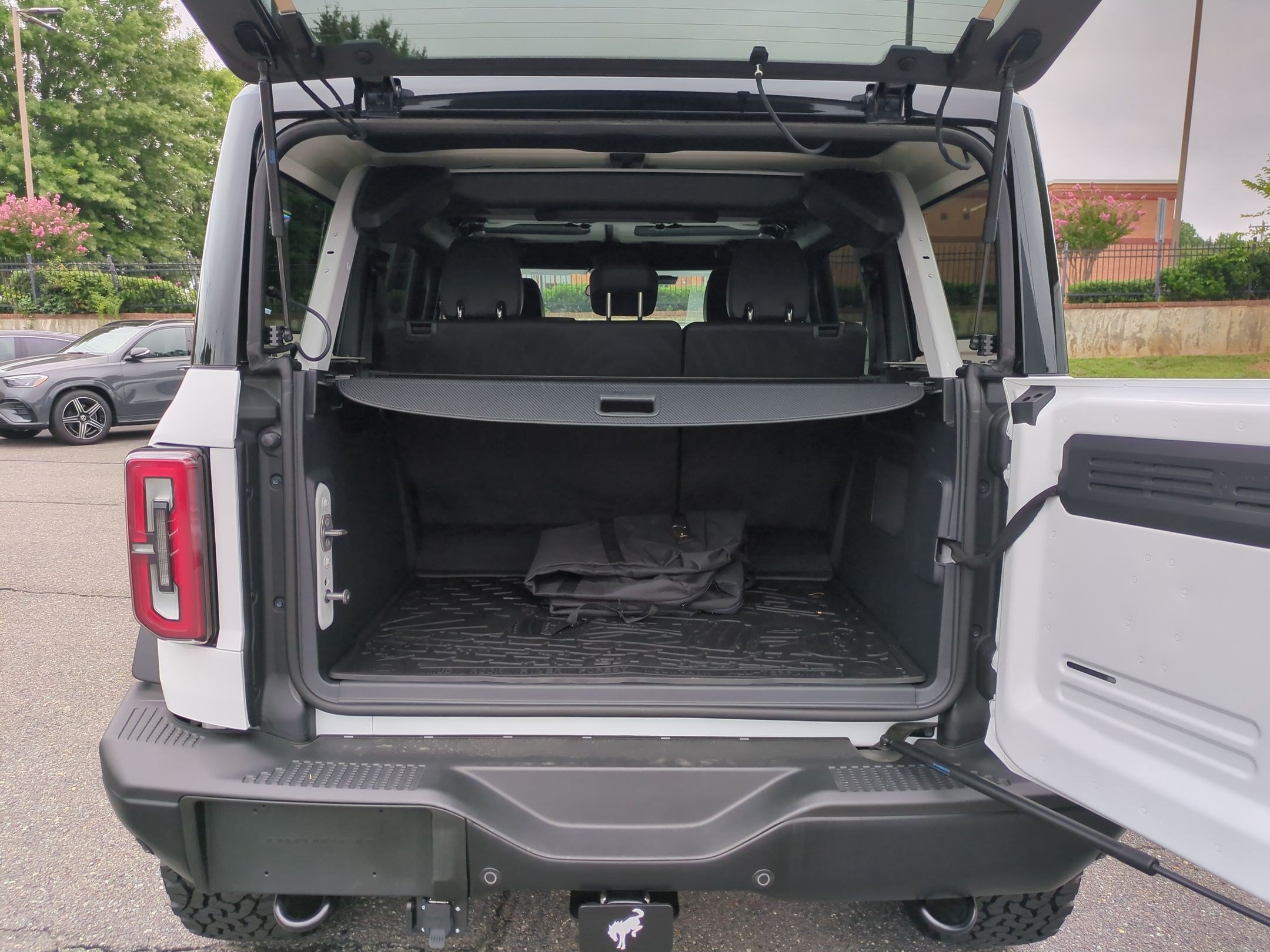 Used 2025 Ford Bronco Badlands AWD/4WD image 32