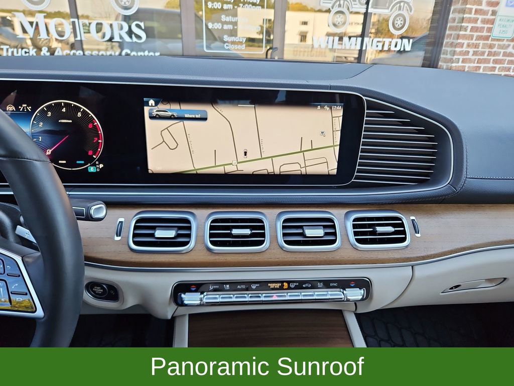 Used 2024 Mercedes-Benz GLS 450 4MATIC image 16