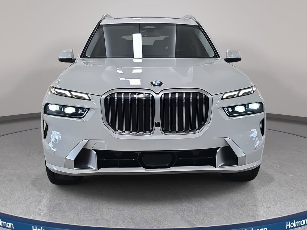 Certified 2024 BMW X7 xDrive40i image 2