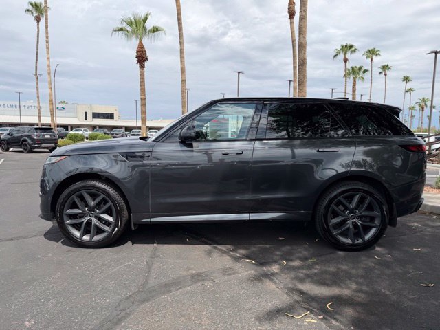 Used 2023 Land Rover Range Rover Sport SE Dynamic AWD/4WD image 3