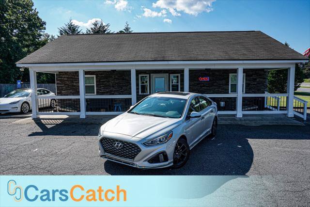 Used 2018 Hyundai Sonata Sport FWD image 2