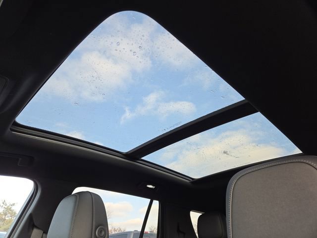 New 2026 Chevrolet Equinox LT w/ Convenience Package II image 3