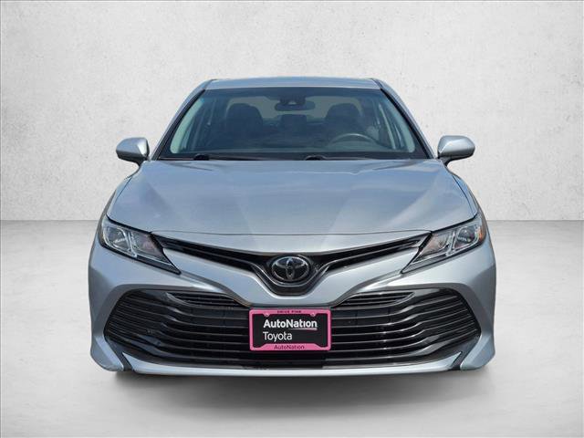 Used 2019 Toyota Camry LE FWD image 2