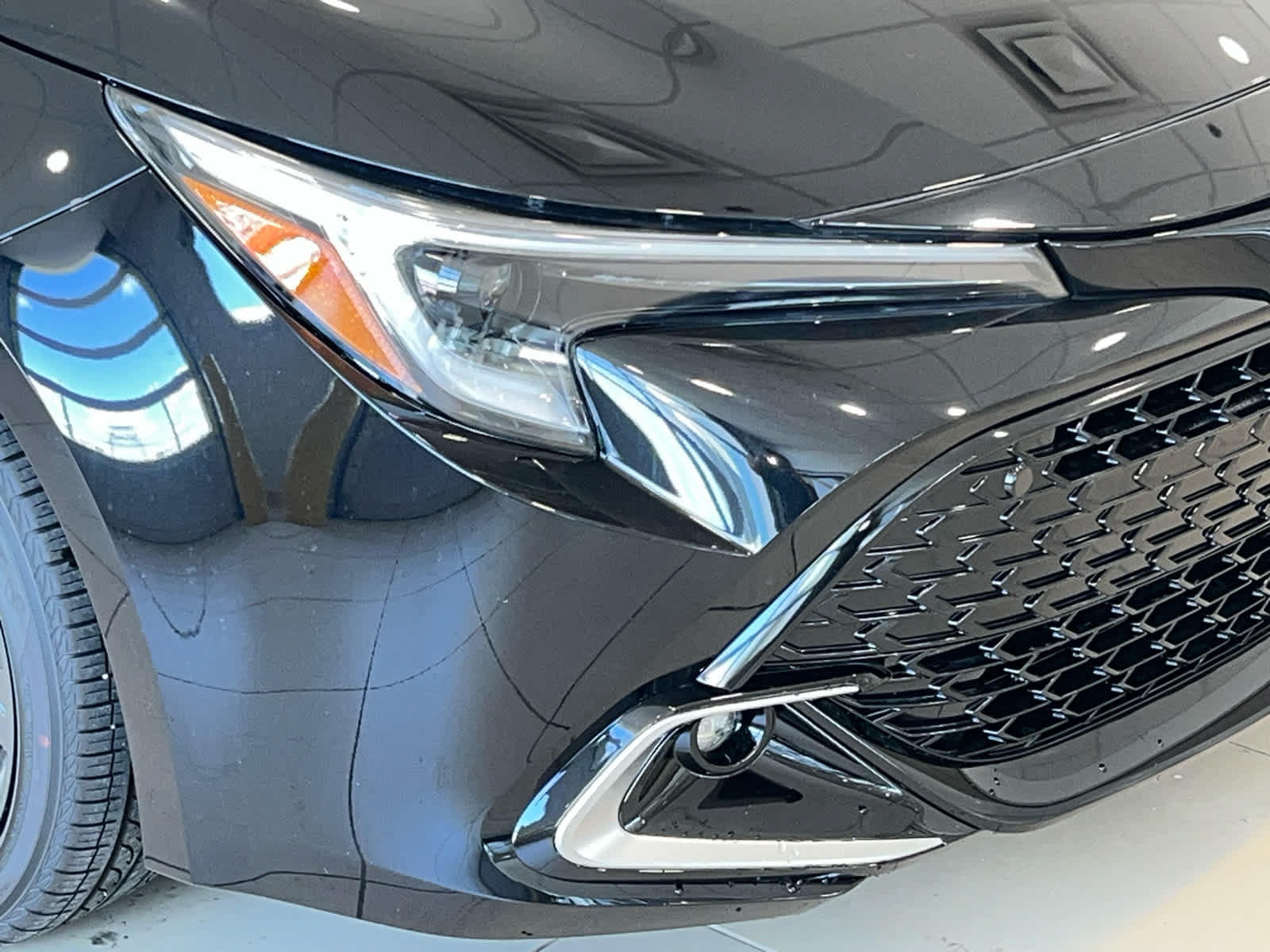New 2026 Toyota Corolla XSE FWD image 2