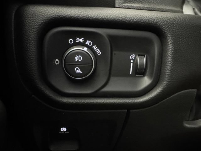Used 2023 RAM 1500 Big Horn AWD/4WD image 17