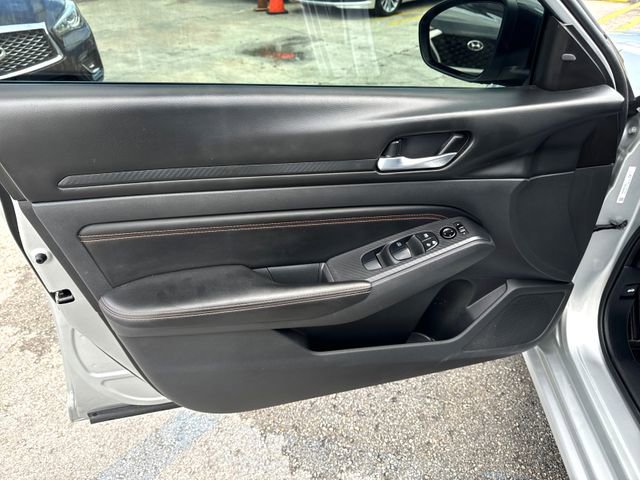 Used 2021 Nissan Altima 2.5 SR image 20