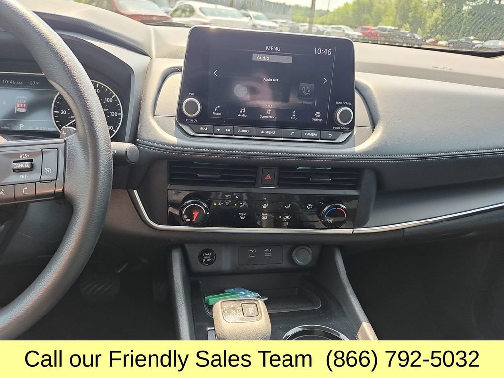 Used 2024 Nissan Rogue S AWD/4WD image 18