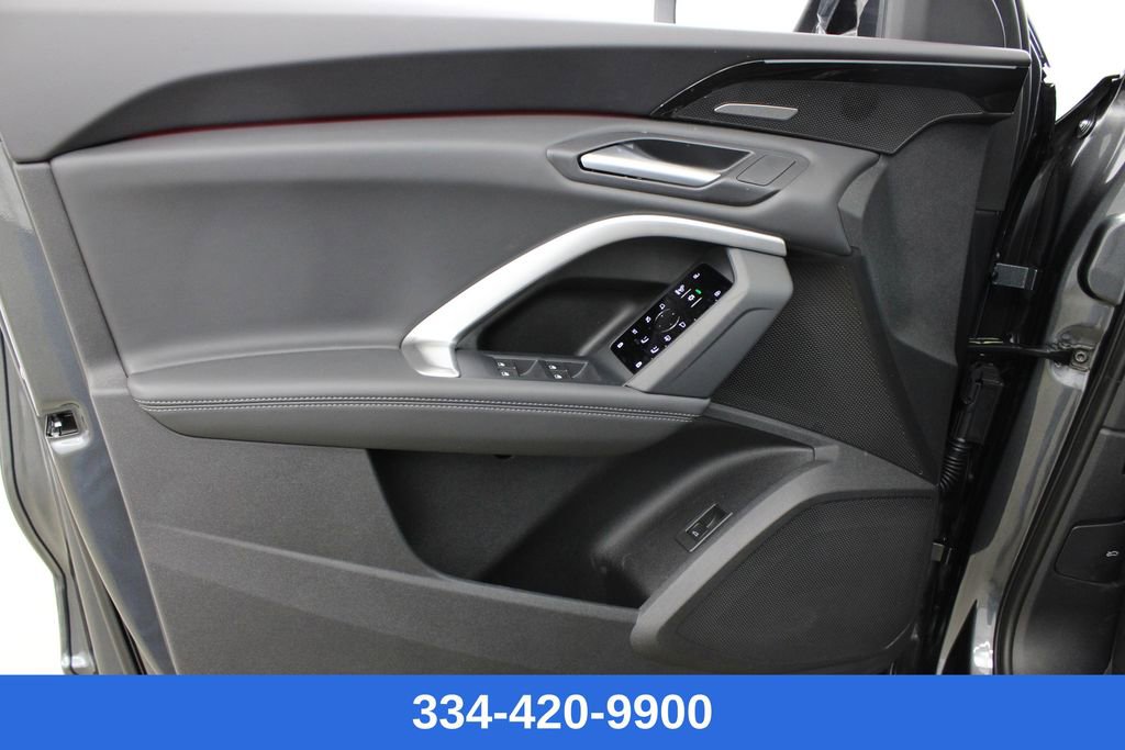 New 2025 Audi Q5 Premium Plus image 16