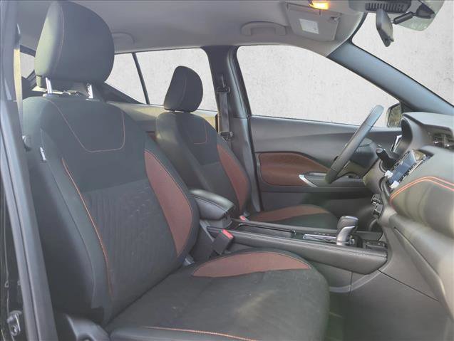 Used 2024 Nissan Kicks SR image 28