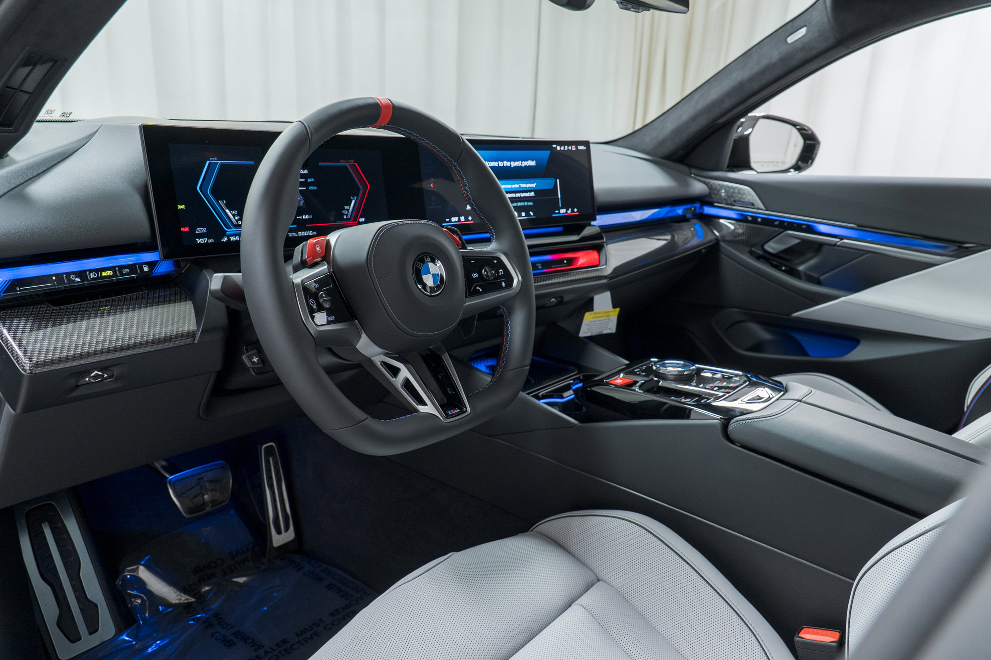 Used 2026 BMW M5 w/ Carbon Package image 12