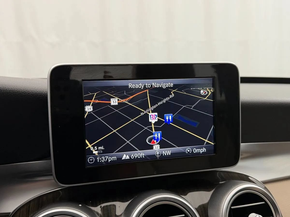 Used 2015 Mercedes-Benz C 300 4MATIC Sedan image 19