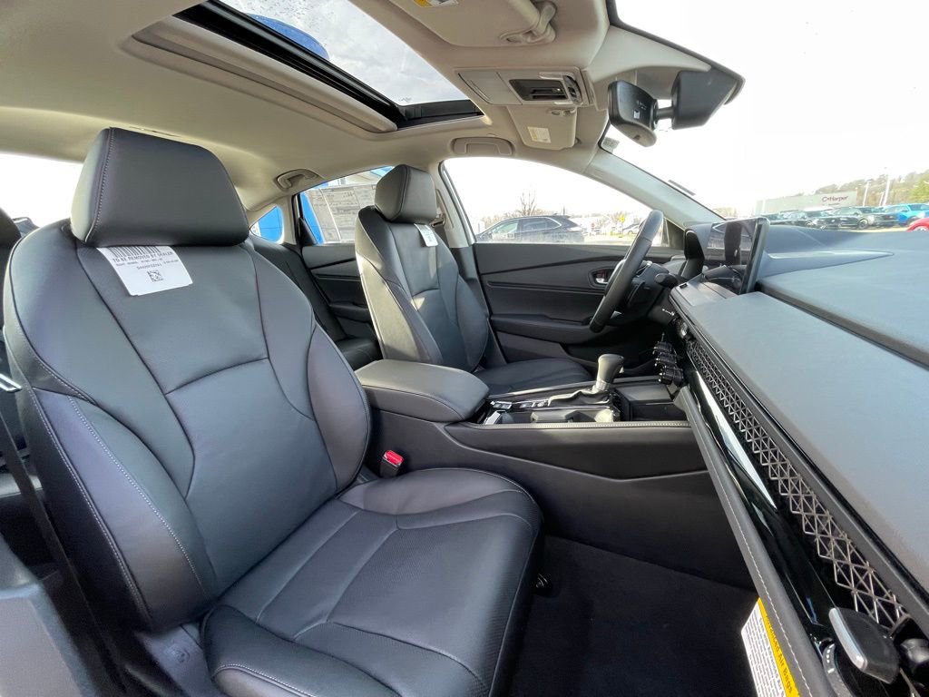 New 2025 Honda Accord Touring image 11