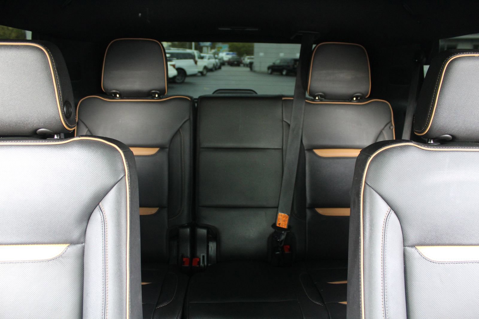 Used 2021 GMC Yukon AT4 w/ AT4 Premium Package image 15