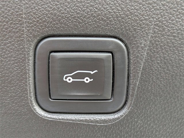 Used 2021 Chevrolet Blazer LT image 13