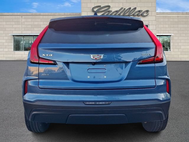 Certified 2024 Cadillac XT4 Luxury w/ Cold Weather Package AWD/4WD image 5