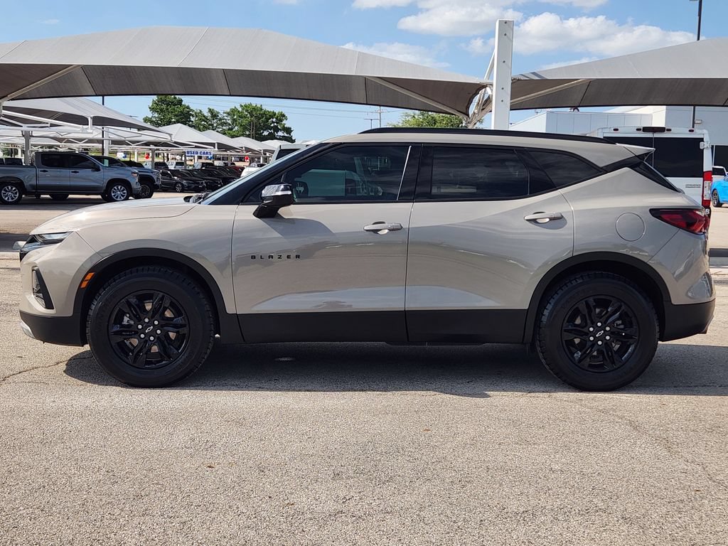 Used 2021 Chevrolet Blazer LT FWD image 4