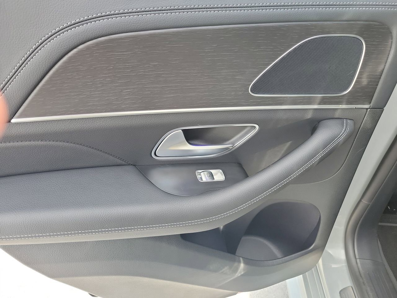 New 2026 Mercedes-Benz GLE 450 4MATIC Coupe image 10