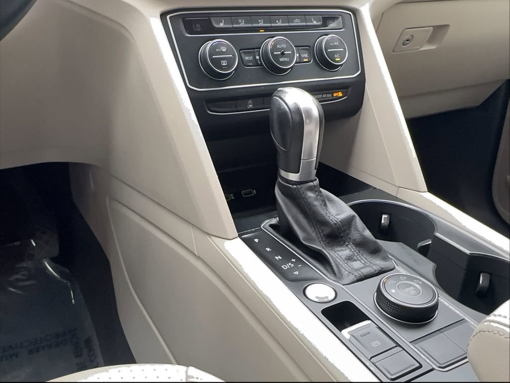 Used 2018 Volkswagen Atlas SE image 39